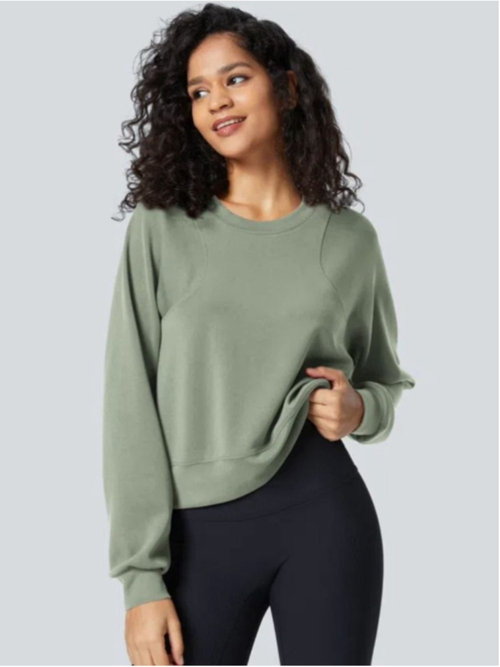 Halara SpacerTek™️ Round Neck Raglan Sleeve Green Sweatshirt M Soft Oversized